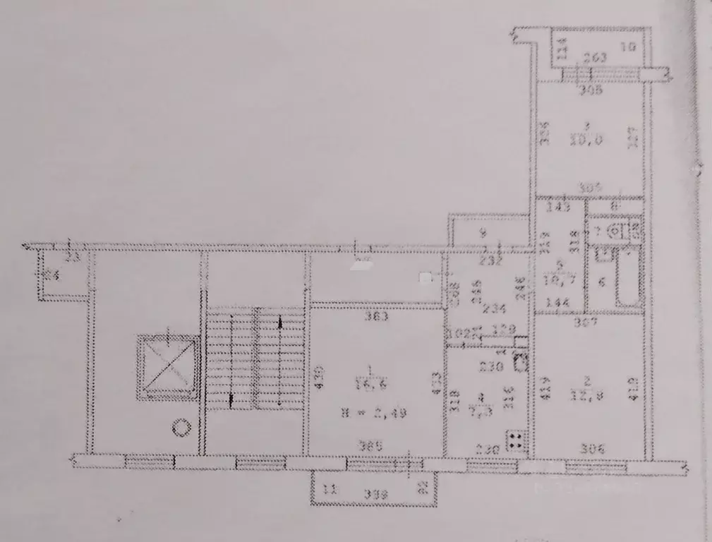 3-к кв. Свердловская область, Екатеринбург ул. Билимбаевская, 33 (63.0 ... - Фото 2