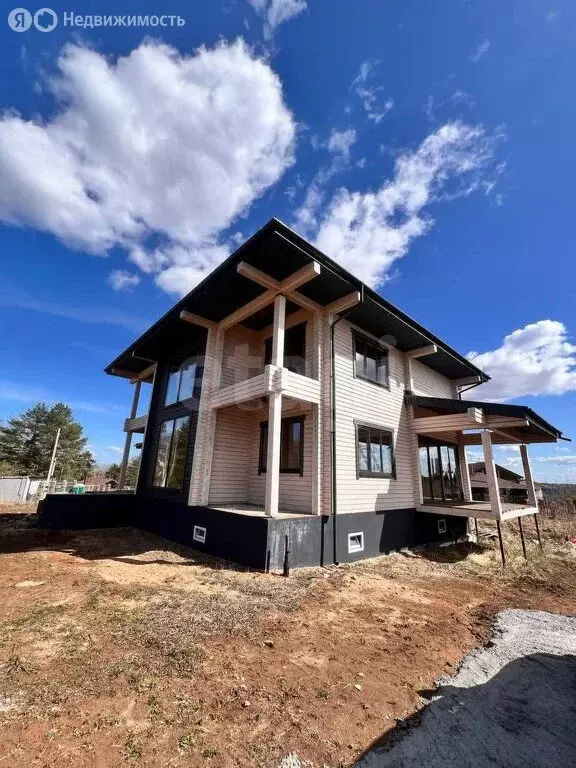 Дом в деревня Карабатово, Солнечная улица (419.9 м) - Фото 1