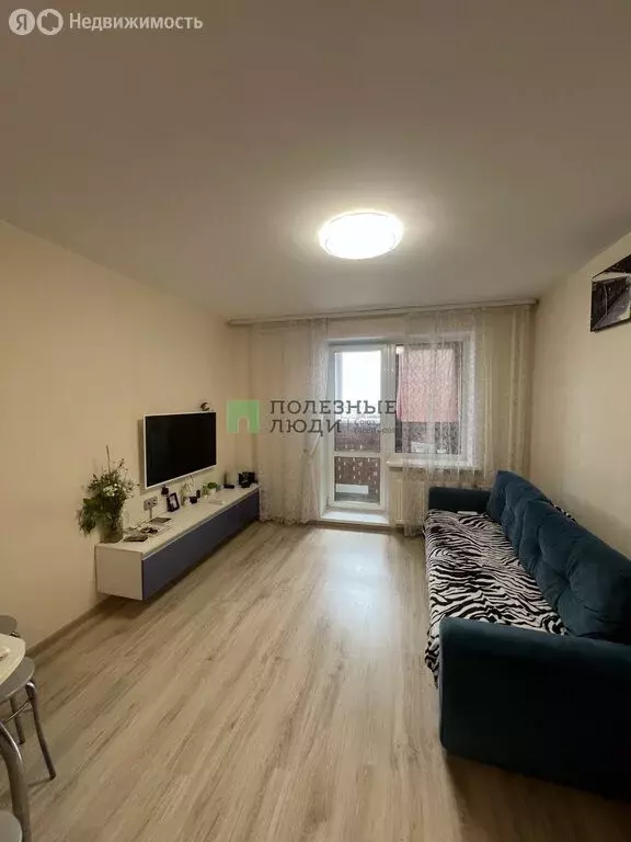 2-комнатная квартира: Ижевск, улица Ленина, 84 (42 м) - Фото 1