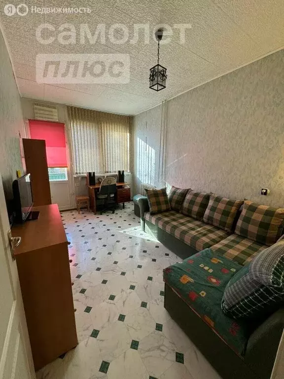 4-комнатная квартира: Астрахань, улица Адмирала Нахимова, 44к1 (69.6 ... - Фото 1