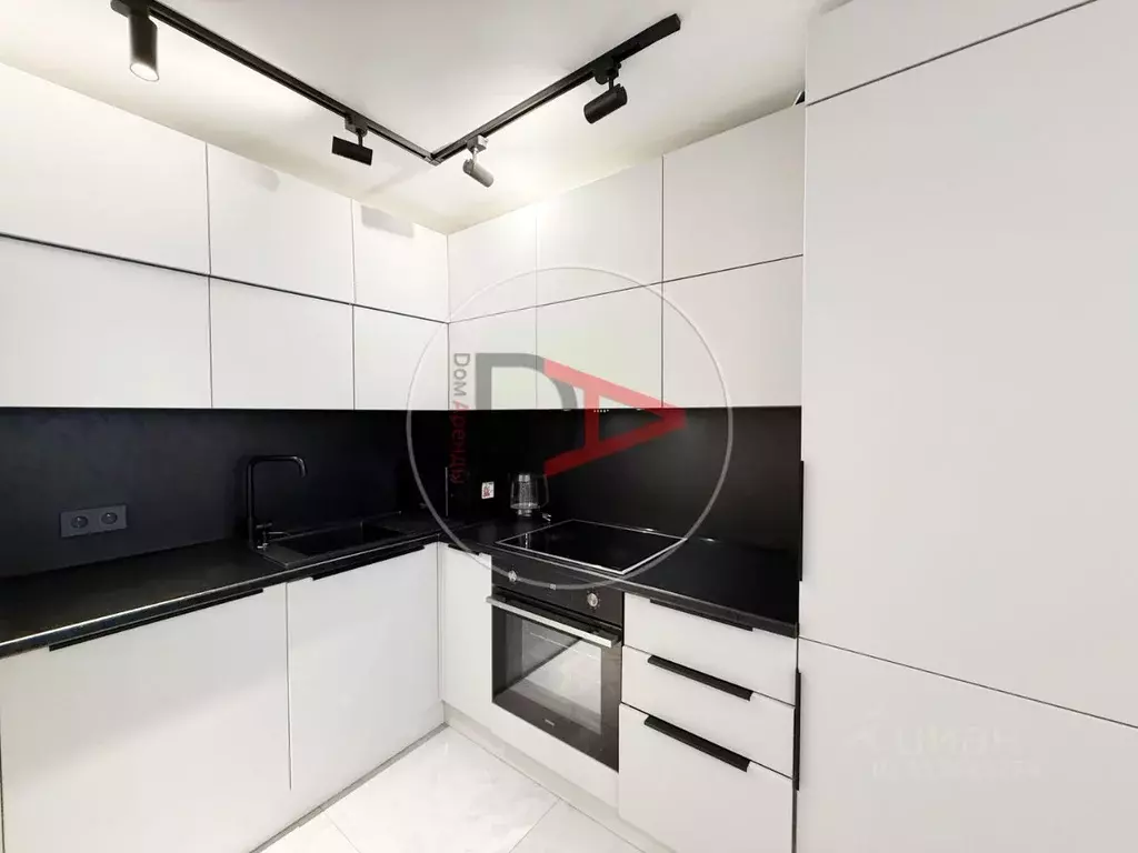 2-к кв. Башкортостан, Уфа ул. Воинов-Интернационалистов, 7 (40.0 м) - Фото 2