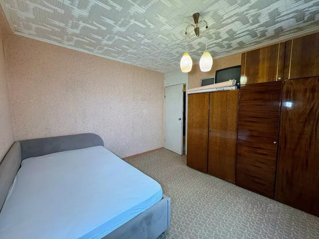 2-к кв. Саратовская область, Саратов просп. Строителей, 78 (44.7 м) - Фото 0