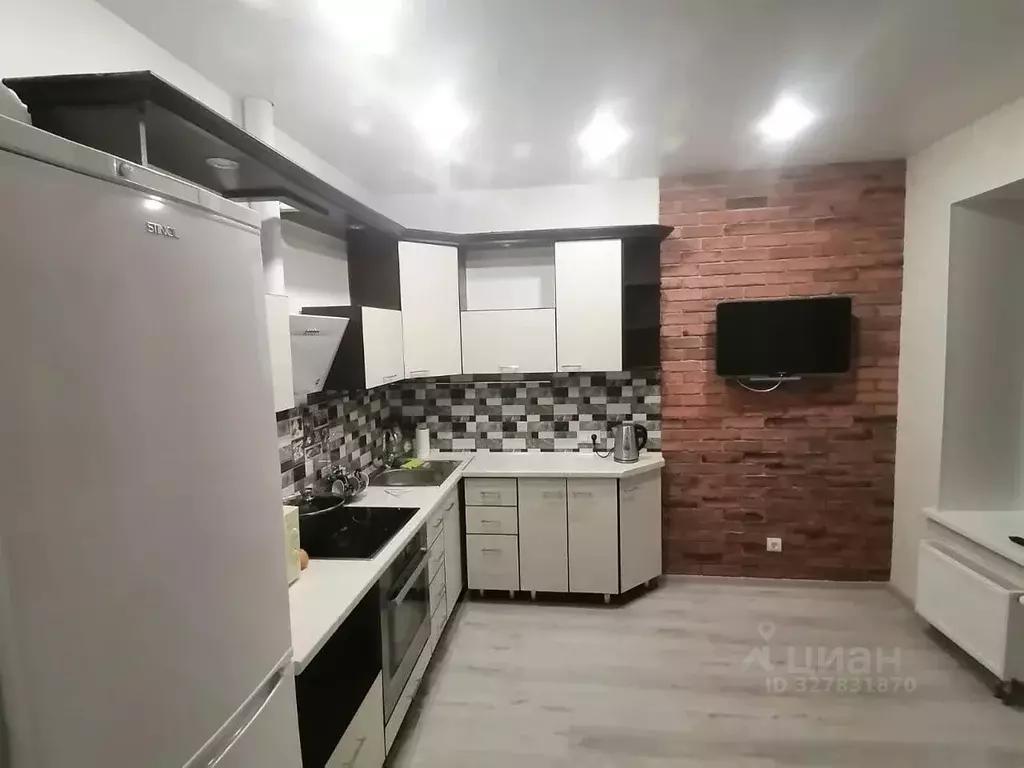 3-к кв. Алтайский край, Барнаул ул. Профинтерна, 28А (53.0 м) - Фото 2