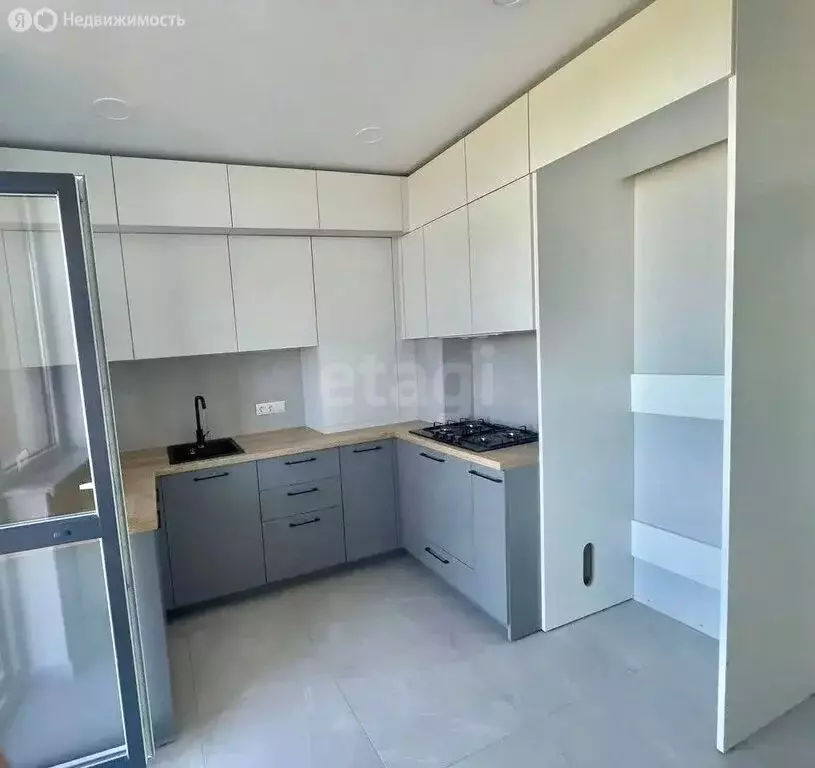 2-комнатная квартира: Калининград, Тихорецкий проезд, 5к1 (51.6 м) - Фото 1
