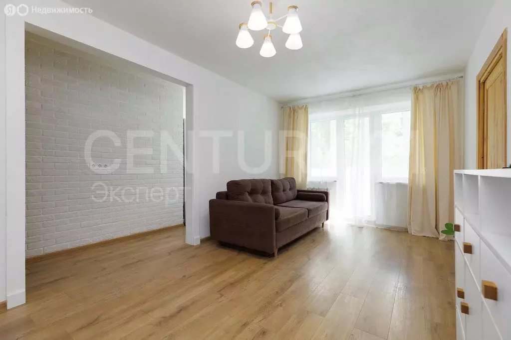 2-комнатная квартира: Калининград, улица Каштановая Аллея, 172 (44 м) - Фото 1