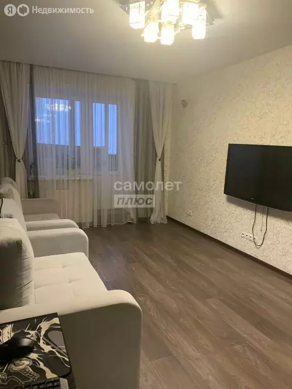 2-комнатная квартира: Казань, улица Восстания, 129 (62.6 м) - Фото 2