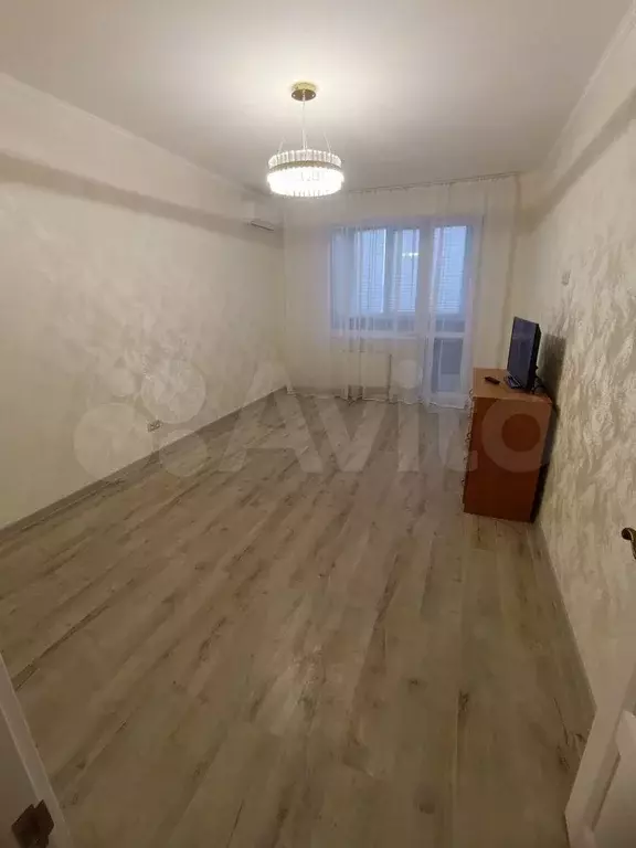1-к. квартира, 45 м, 4/9 эт. - Фото 0