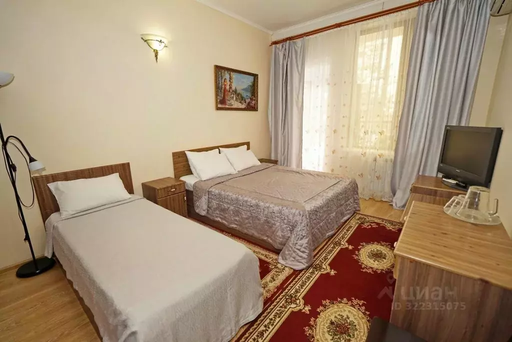 Комната Краснодарский край, Туапсе ул. Гагарина, 37 (24.0 м) - Фото 1