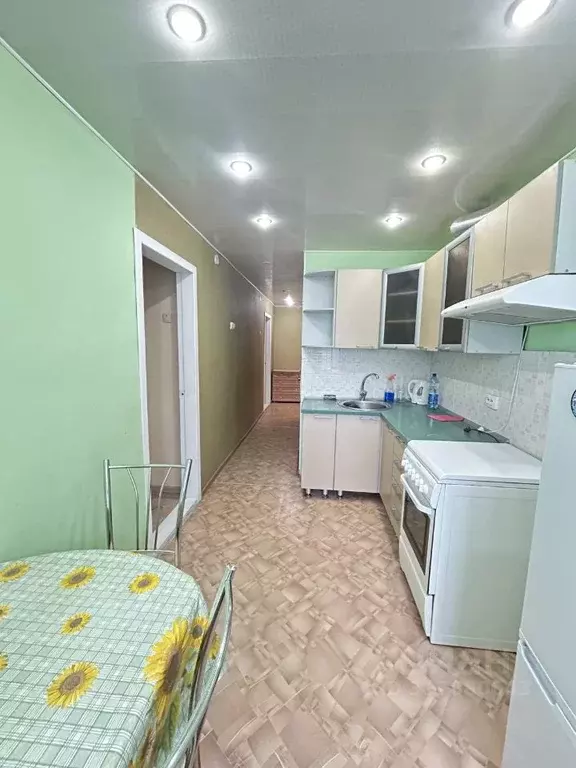 2-к кв. Кировская область, Киров ул. Дзержинского, 12 (50.0 м) - Фото 0