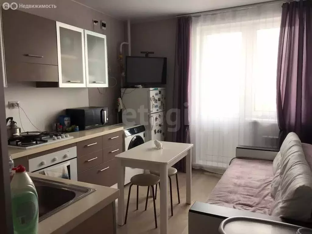 1-комнатная квартира: Тверь, Оснабрюкская улица, 12к2 (38 м) - Фото 2