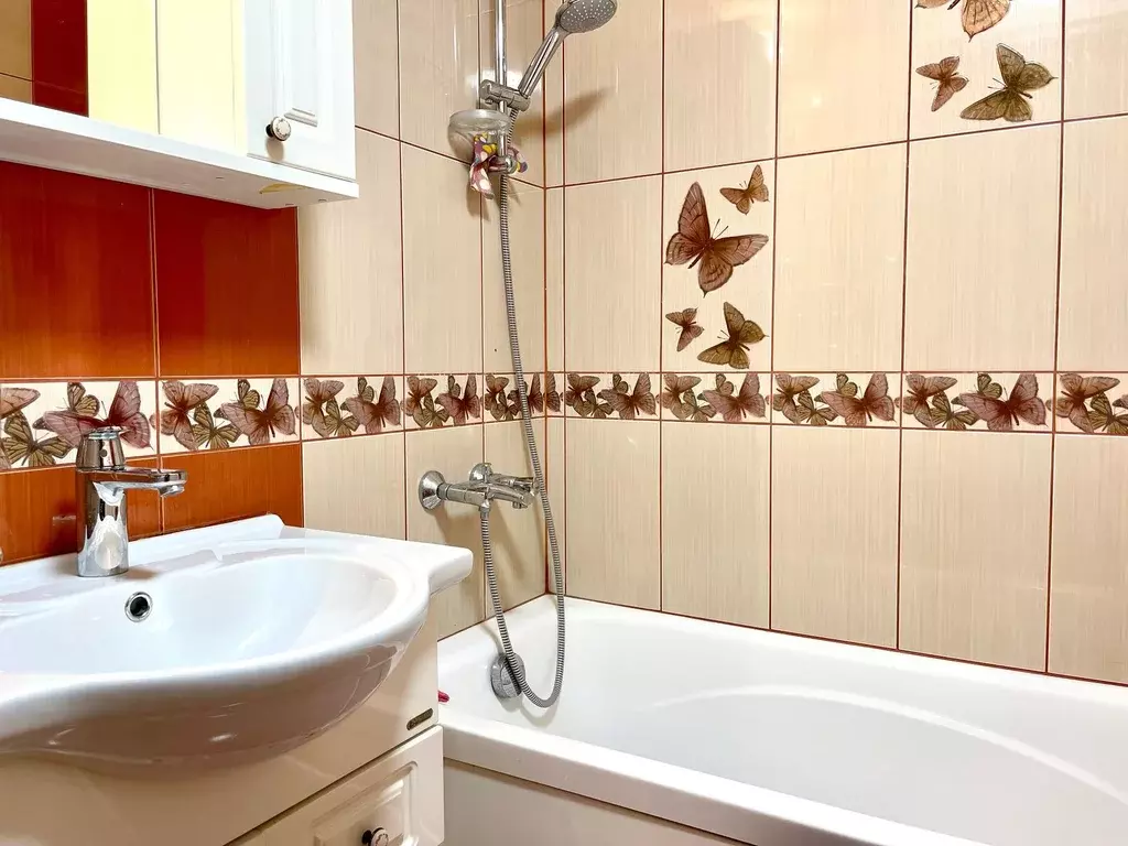 Продаётся 3-к квартира, 67.5 м - Фото 0