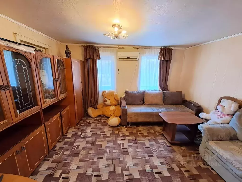 Дом в Волгоградская область, Волгоград Районная ул. (45 м) - Фото 0