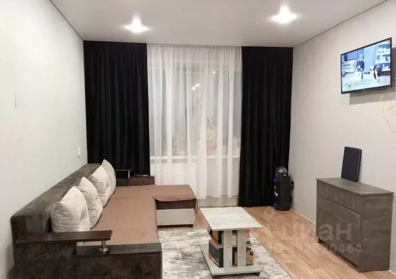 1-к кв. Башкортостан, Благовещенск ул. Комарова, 17/1 (35.3 м) - Фото 1