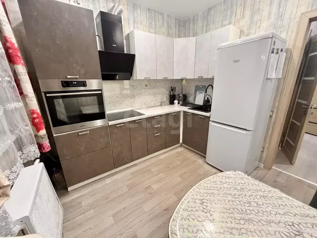 2-к кв. Коми, Сыктывкар Сысольское ш., 17 (56.3 м) - Фото 1