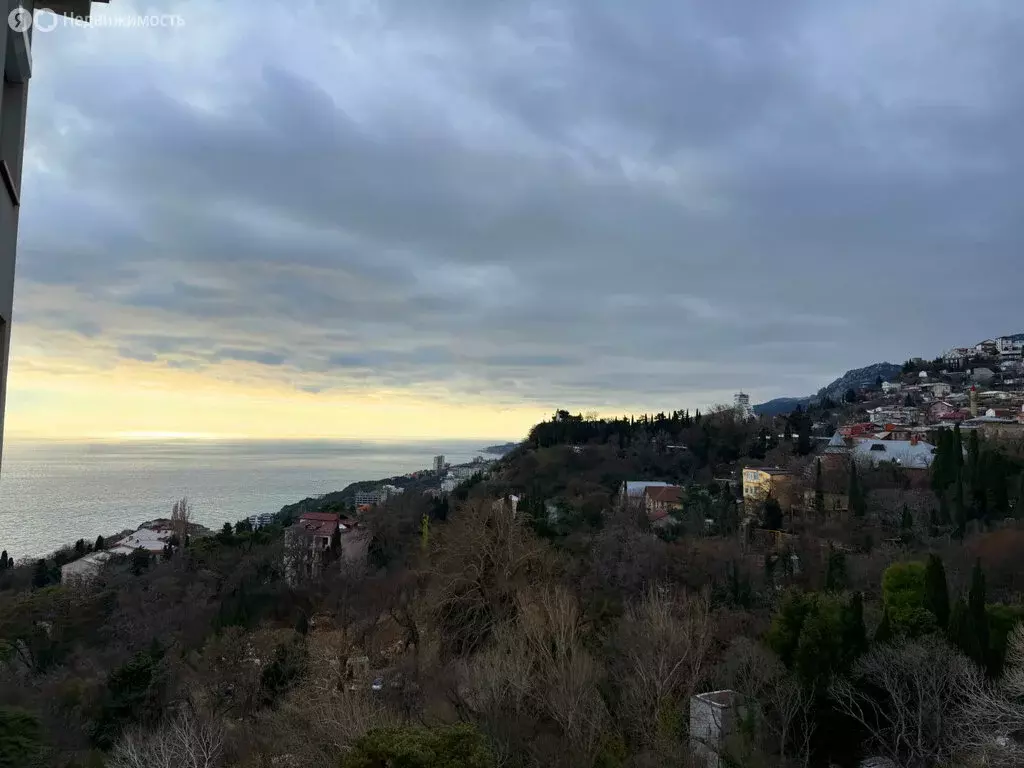 2-комнатная квартира: Гаспра, Севастопольское шоссе, 52П (90.3 м) - Фото 1