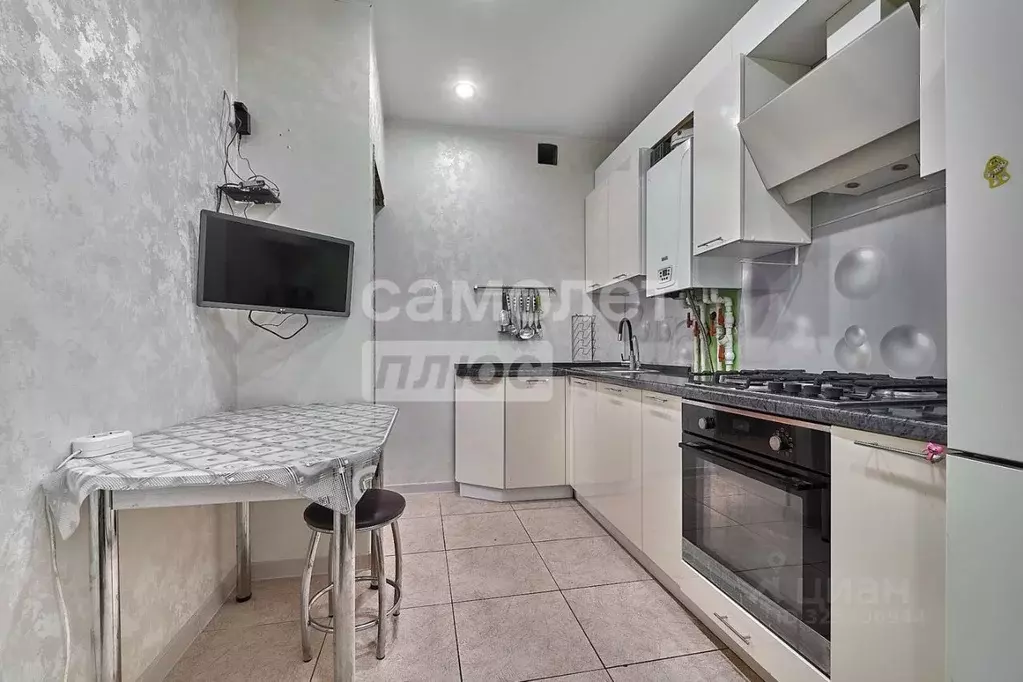 3-к кв. Калужская область, Совхоз Боровский с/пос, д. Кабицыно, ... - Фото 2