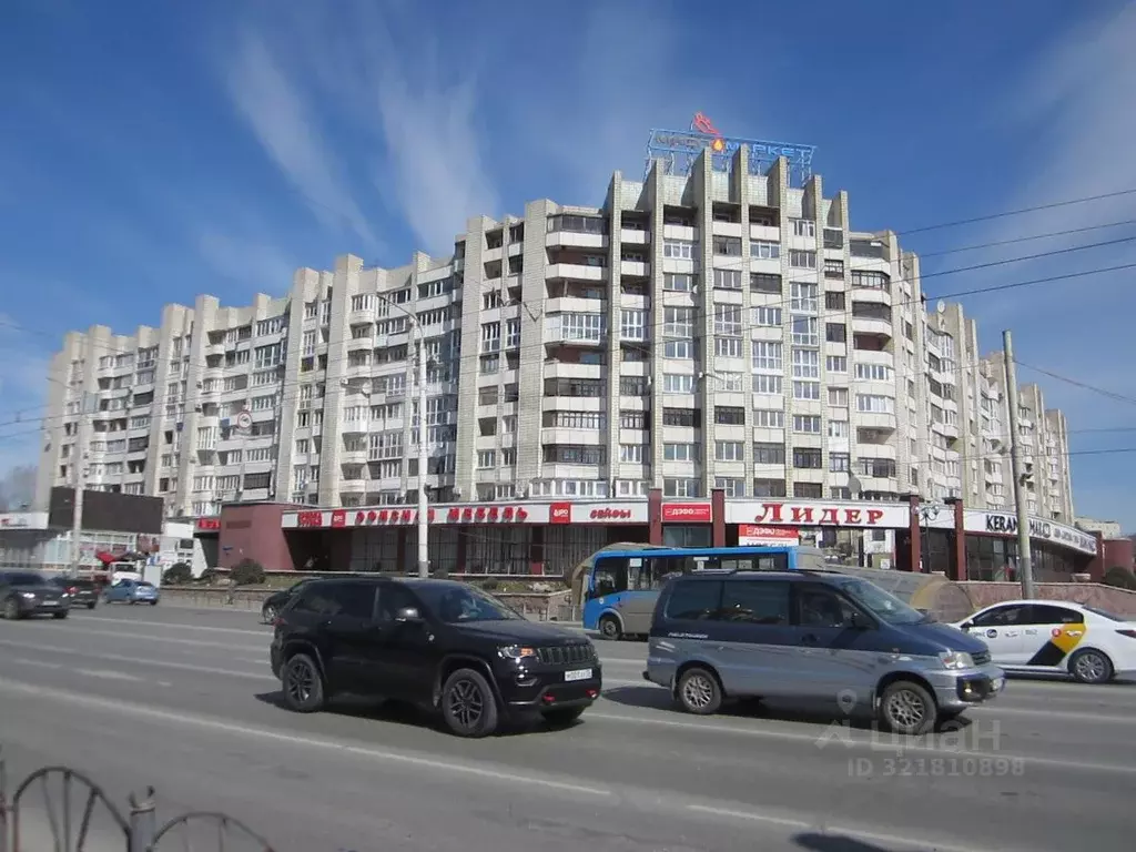 3-к кв. Омская область, Омск ул. Красный Путь, 18 (61.2 м) - Фото 1