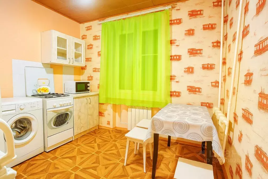 3-к кв. Оренбургская область, Бузулук 1-й мкр, 23 (50.0 м) - Фото 0
