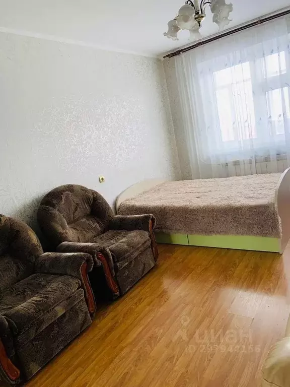 1-к кв. Татарстан, Казань просп. Победы, 172 (38.0 м) - Фото 1