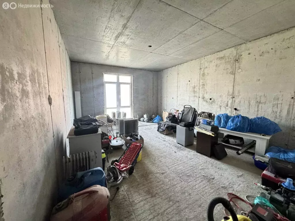 4-комнатная квартира: Махачкала, улица Хаджи Булача, 17Б (133 м) - Фото 1