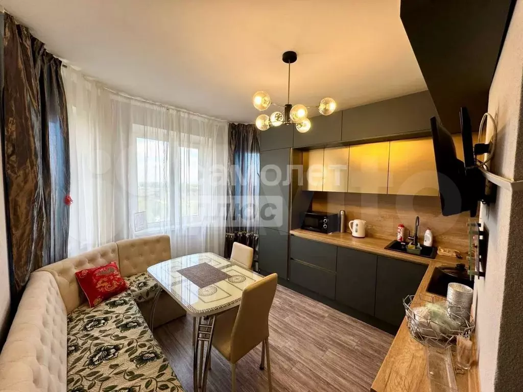 2-к. квартира, 58,4 м, 12/17 эт. - Фото 0