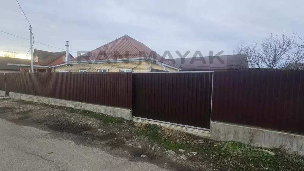 Дом в Краснодарский край, Белореченск ул. Луначарского (73 м) - Фото 2