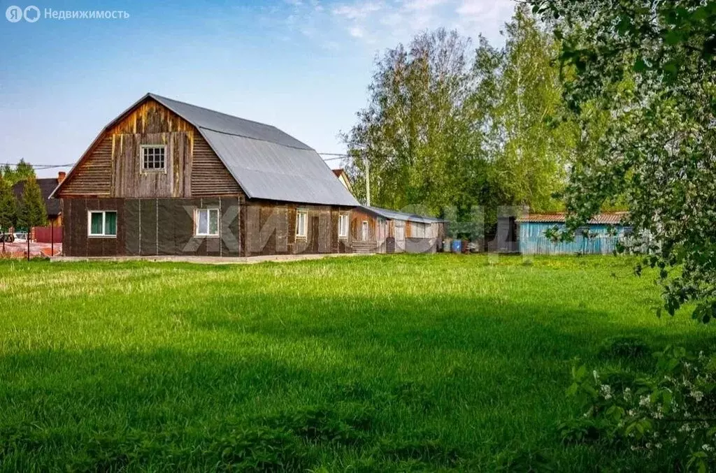 Дом в село Берёзовка, Первомайская улица (159 м) - Фото 1
