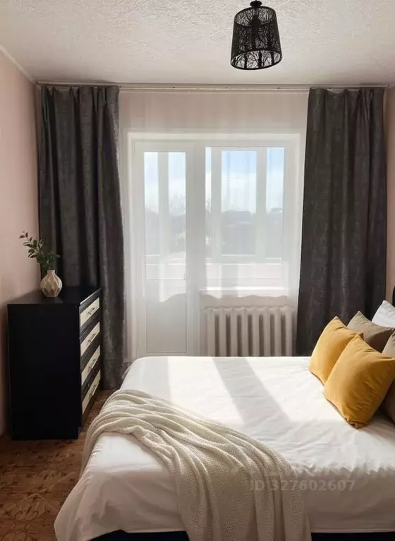 2-к кв. Амурская область, Райчихинск Музыкальная ул., 36 (48.8 м) - Фото 1