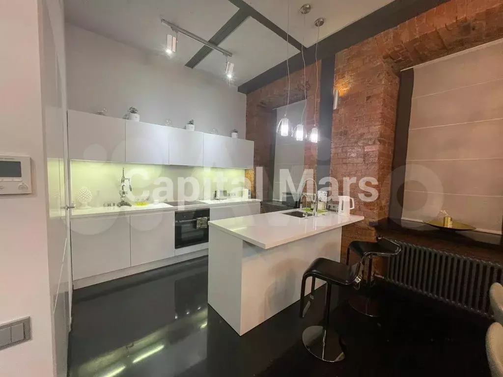 2-к. квартира, 90 м, 2/5 эт. - Фото 1