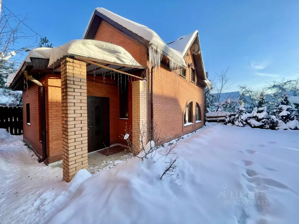 Дом в Московская область, Одинцовский городской округ, Луч СНТ 42 (100 ... - Фото 1