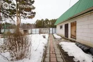 Дом в Заводоуковск, Железнодорожная улица (12 м) - Фото 0