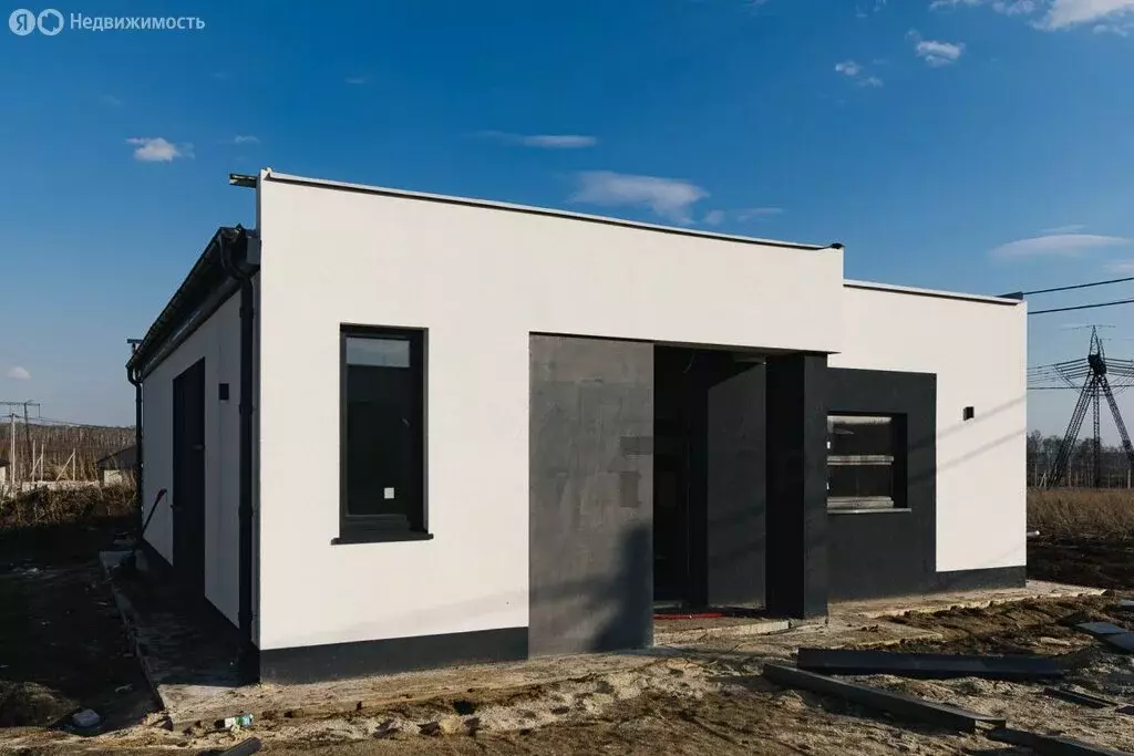 Дом в село Большие Харлуши, коттеджный посёлок Новые Харлуши (120 м) - Фото 1