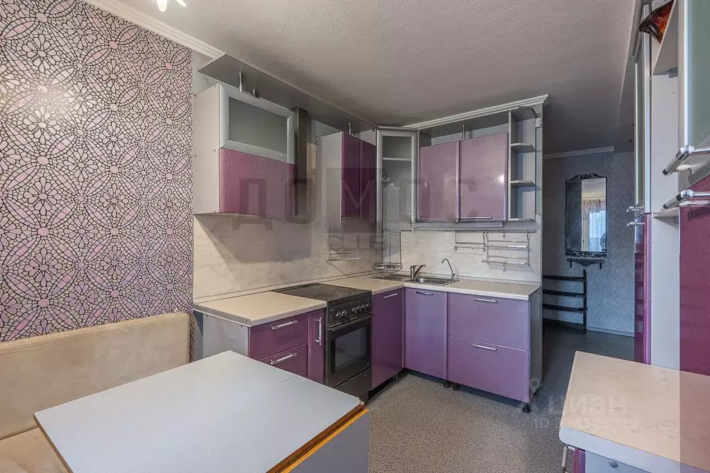 3-к кв. Свердловская область, Екатеринбург ул. Крестинского, 59к3 ... - Фото 2