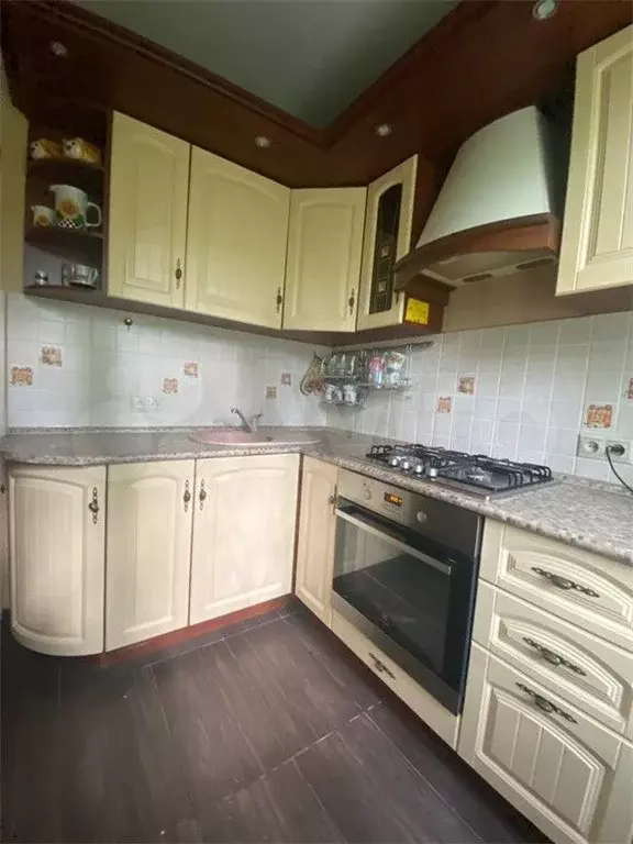 2-к. квартира, 45 м, 1/9 эт. - Фото 1