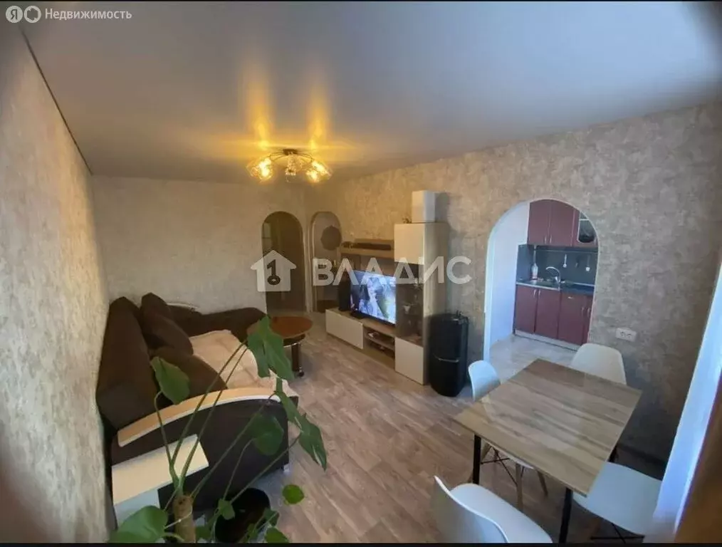 2-комнатная квартира: Тобольск, 8-й микрорайон, 23 (48.8 м) - Фото 1