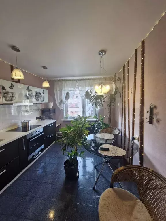3-к. квартира, 78,1 м, 4/9 эт. - Фото 0