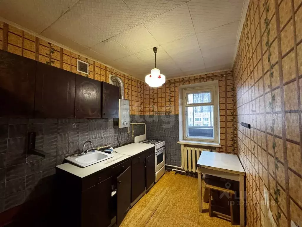 3-к кв. Брянская область, Брянск ул. Димитрова, 33 (59.4 м) - Фото 1