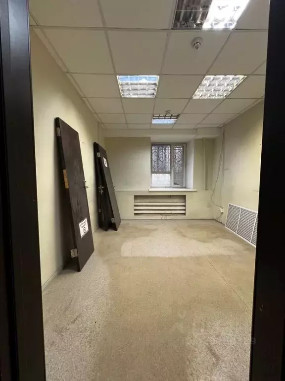 Помещение свободного назначения в Москва Живописная ул., 52 (13 м) - Фото 1