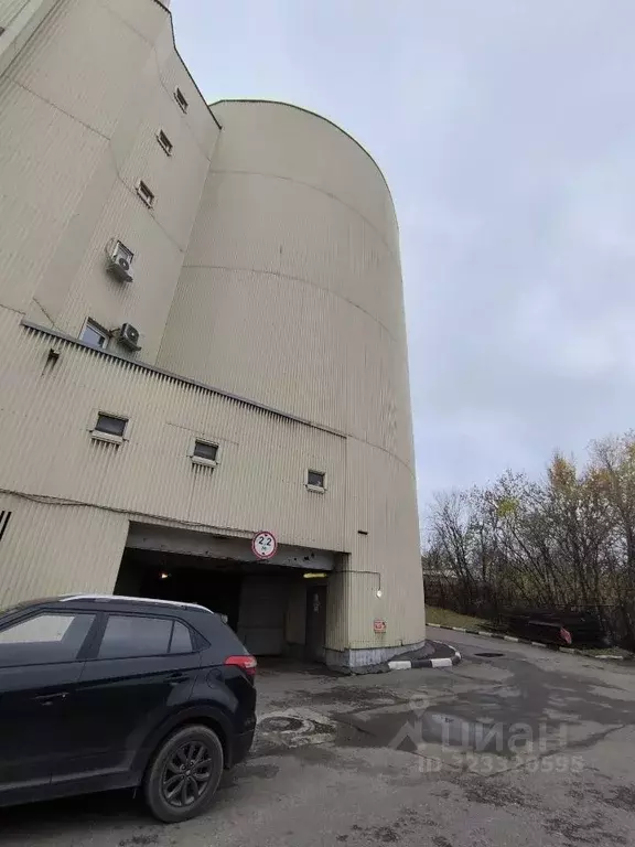 Гараж в Москва 7-я Кожуховская ул., 15А (18 м) - Фото 1