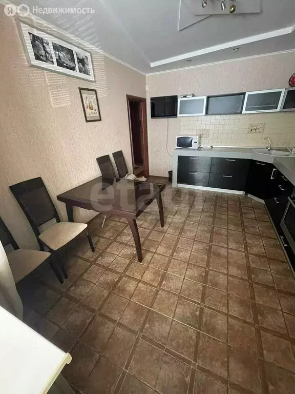 3-комнатная квартира: Белгород, улица Горького, 52Б (83 м) - Фото 0