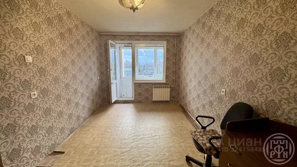 2-к кв. Санкт-Петербург, Санкт-Петербург, Петергоф дор. Бобыльская, 57 ... - Фото 0