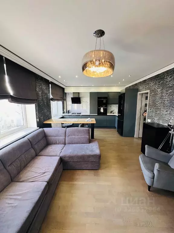 2-к кв. Калининградская область, Калининград Аэропортная ул., 1А (61.0 ... - Фото 1