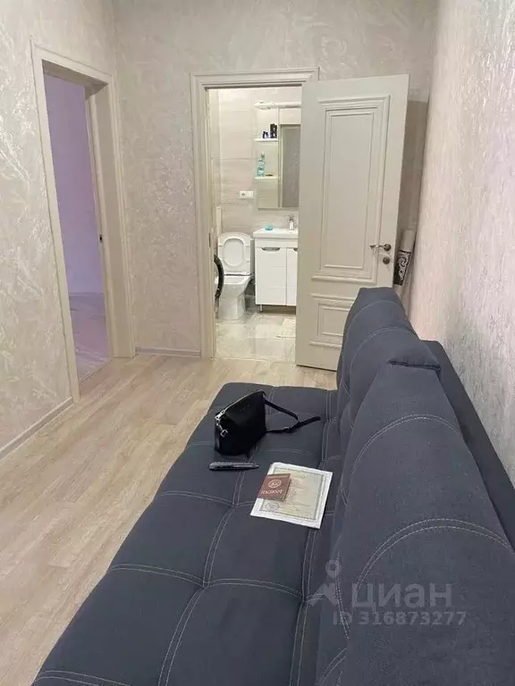 1-к кв. Северная Осетия, Владикавказ ул. Генерала Дзусова, 6Б (53.7 м) - Фото 0