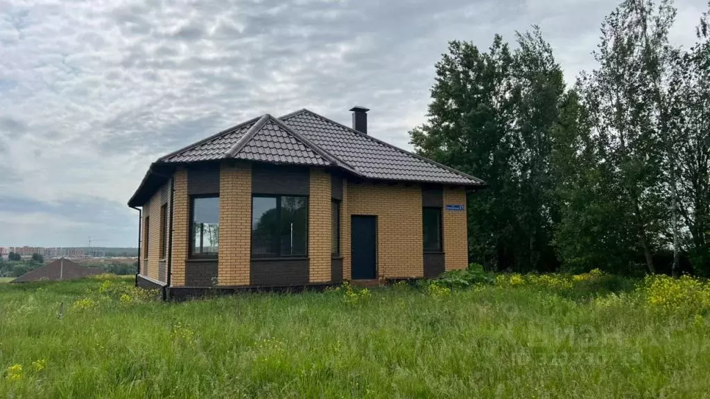 Дом в Тульская область, Тула городской округ, д. Медвенка, Водный мкр ... - Фото 1