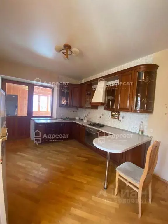 Дом в Волгоградская область, Волгоград Преображенская ул. (296 м) - Фото 2