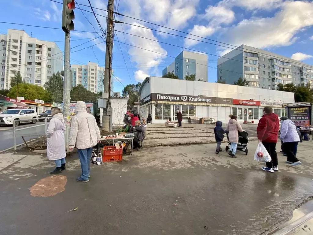 Торговое на Аминева/Ново-Садовая на трафике, 70 м - Фото 0