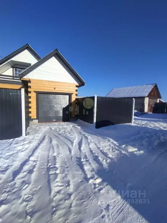 Дом в Иркутская область, Иркутский муниципальный округ, д. Куда ул. ... - Фото 1