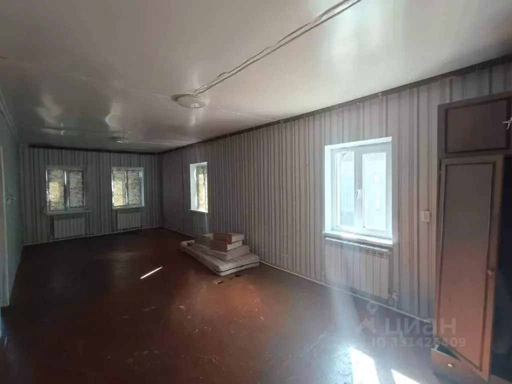 Дом в Саратовская область, Новоузенск ул. Смоловика, 15 (113 м) - Фото 2