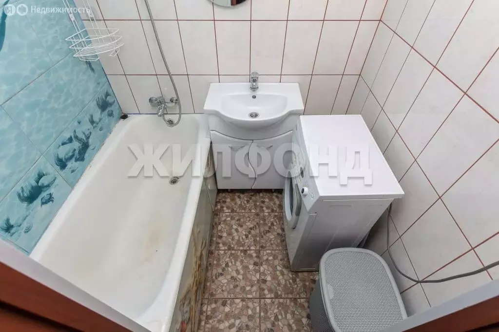 2-комнатная квартира: Барнаул, улица Островского, 8 (53.3 м) - Фото 0