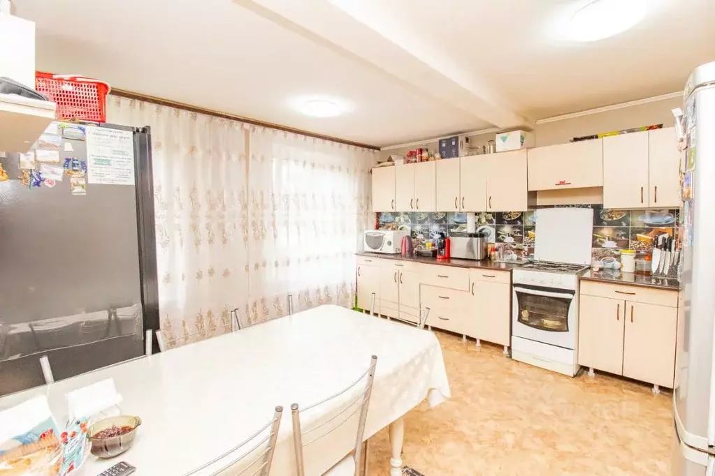 Дом в Красноярский край, Красноярск Суворовский мкр, ул. Пожарского, 8 ... - Фото 1